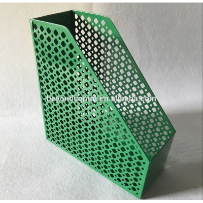 Carved hollow mesh pattern magazine holder/magazine file